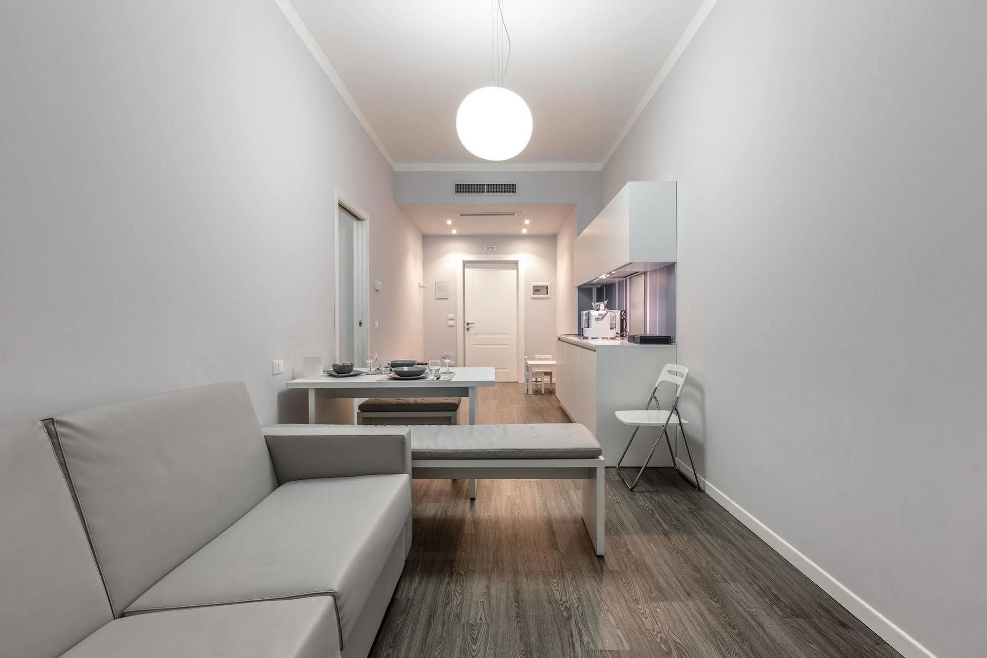 Studio Inn De Angeli Milano Eksteriør billede