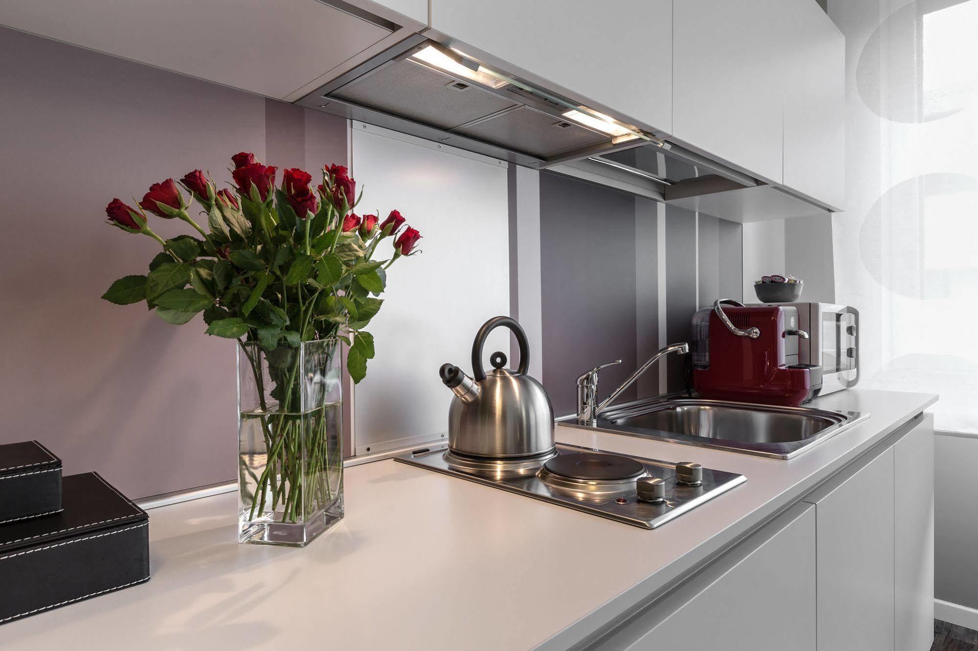 Studio Inn De Angeli Milano Eksteriør billede